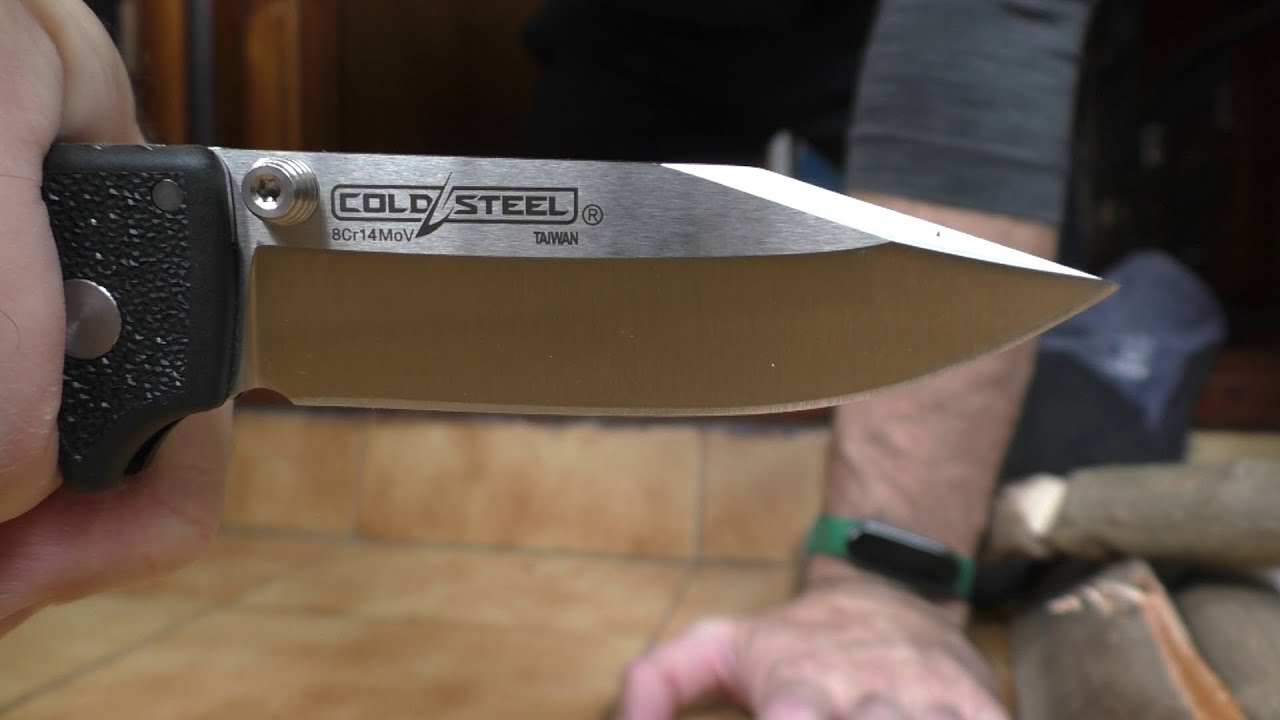 COLD STEEL SR1 Lite - Puro Músculo - SPARTAN TEST! (parte 1)