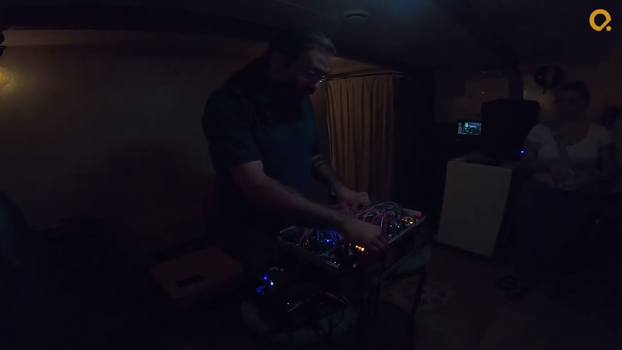 loquat radio - Live set w/ Ziad Moukarzel from Anise Bar, Beirut