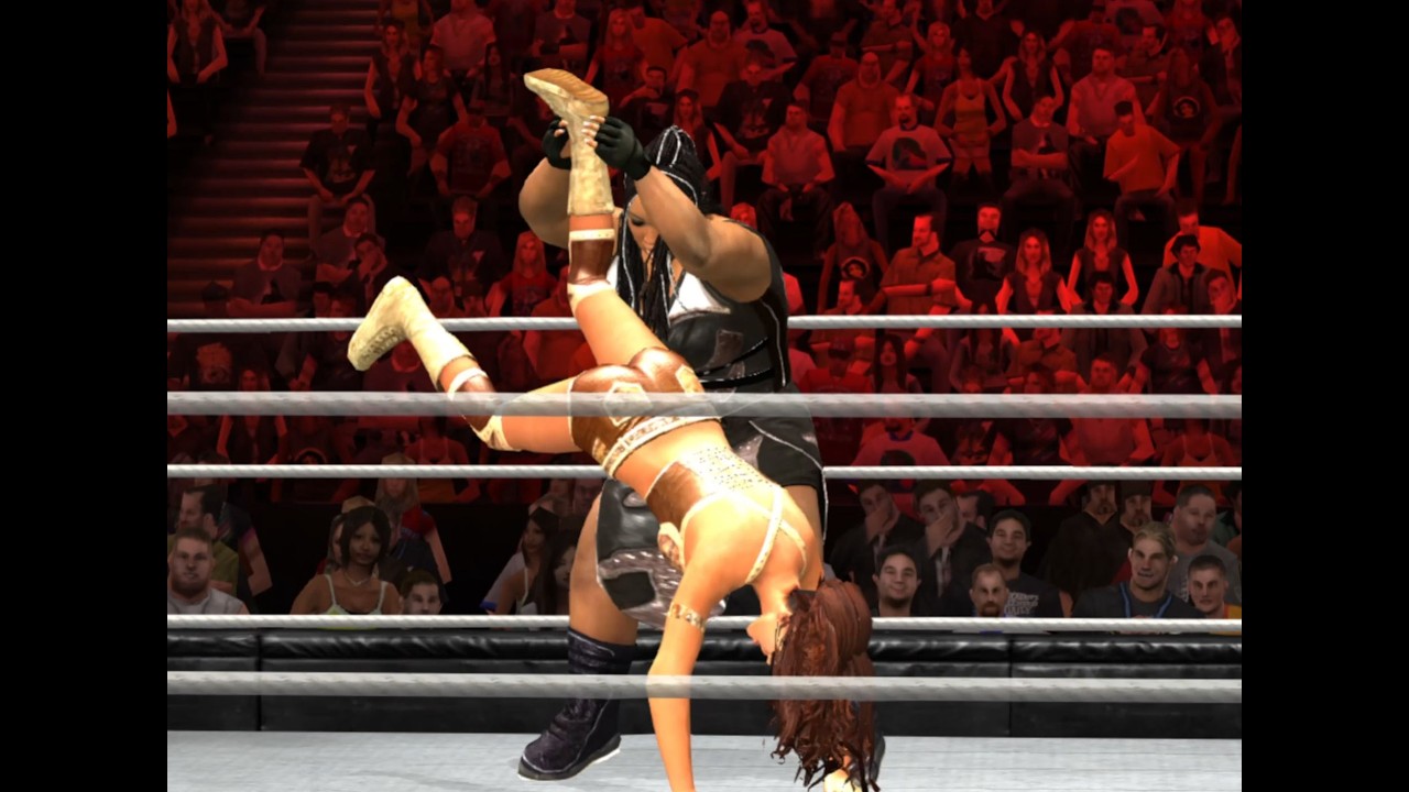 WWE '12 KHARMA & VICKIE GUERRERO VS EVE TORRES & KELLY KELLY RAW