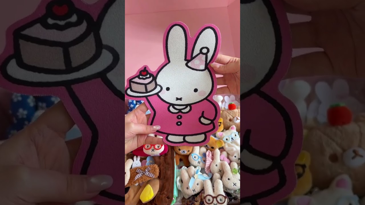 Let's pack a 5 scoops and 6 gachas order.