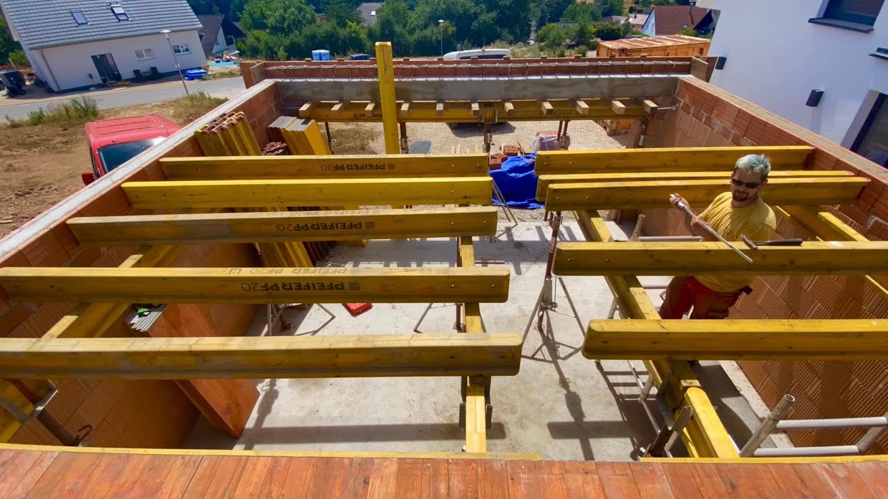 Garage bauen 3: Unterzug einschalen und bewehren, Decke einschalen, ausrichten und bewehren