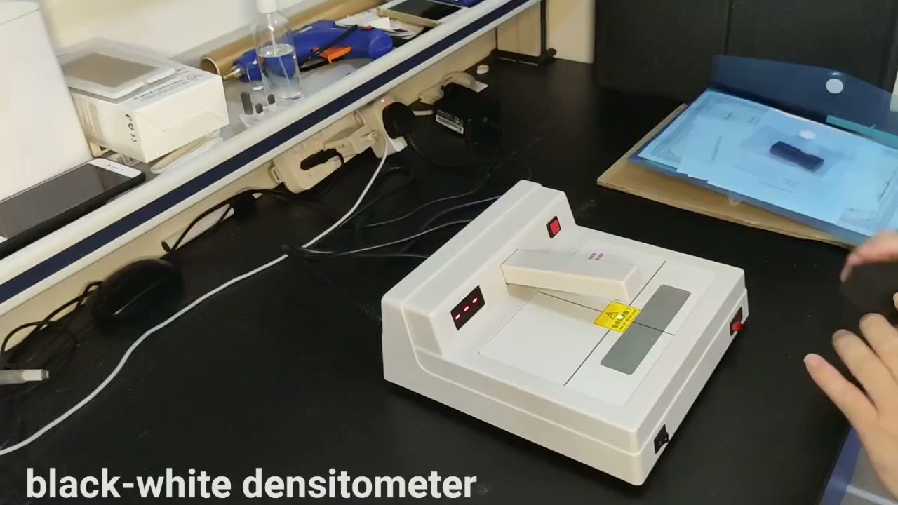 black-white densitometer