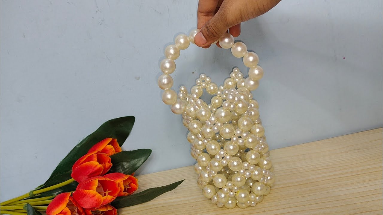Diy pearl Hangbag| purse making at home| circular fancy handbag potli| handmade pearl designer bag