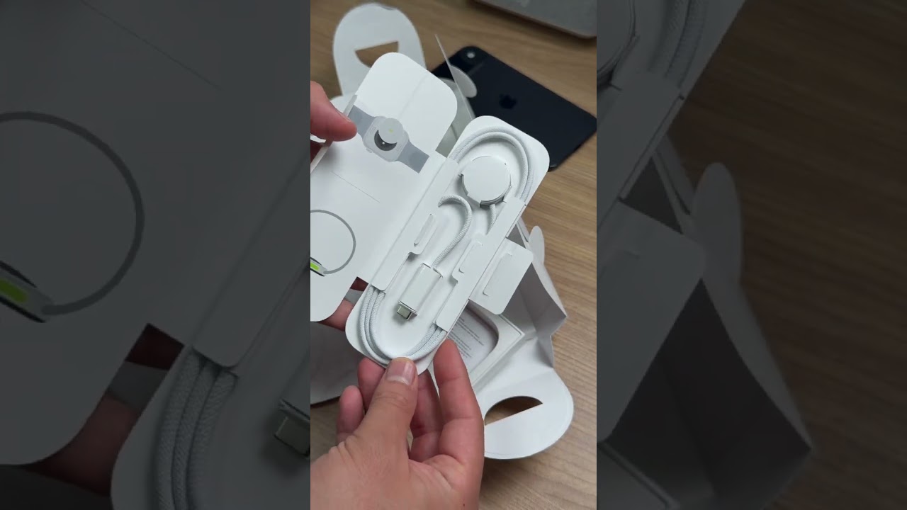 Apple Watch Series 11 - UNBOXING and FIRST LOOK!