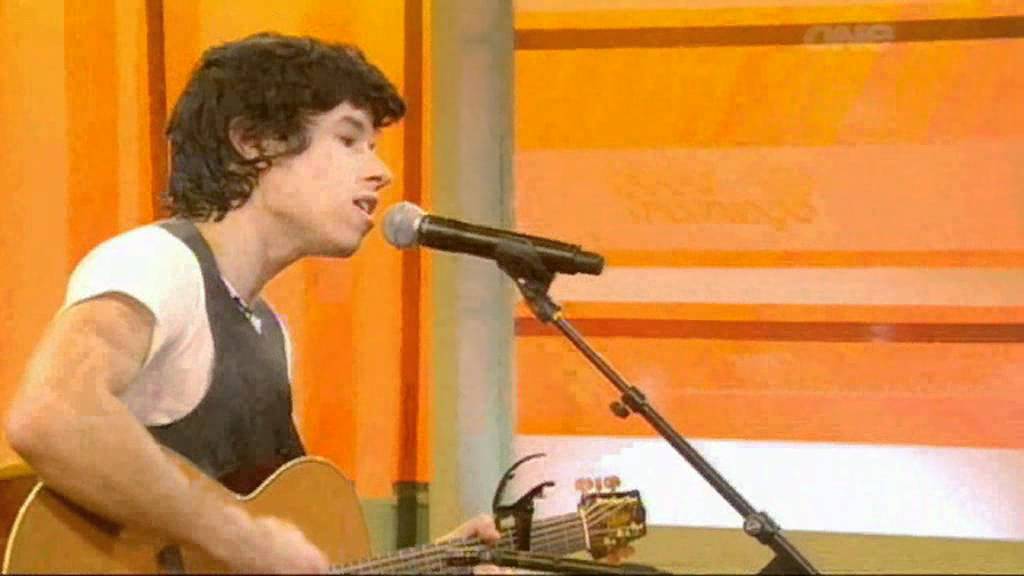 Chris Hurn - I could be the one Live on Good Morning