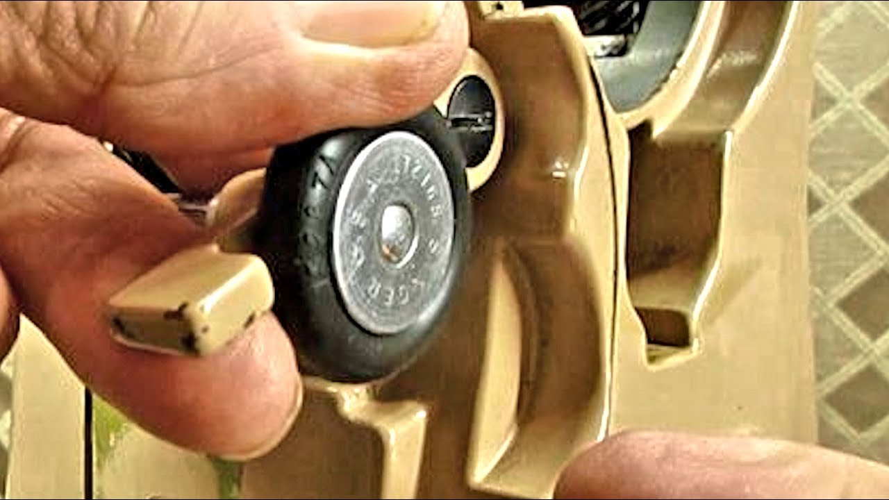 Remove, Replace, Install the Friction Ring Rubber Tire on a Singer Sewing Machine