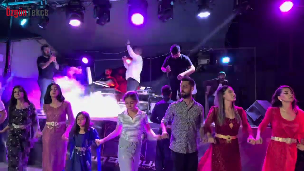 &Ouml;zg&uuml;n Tek&ccedil;e - Eftelya Halay ( Hakkari D&uuml;ğ&uuml;nleri )