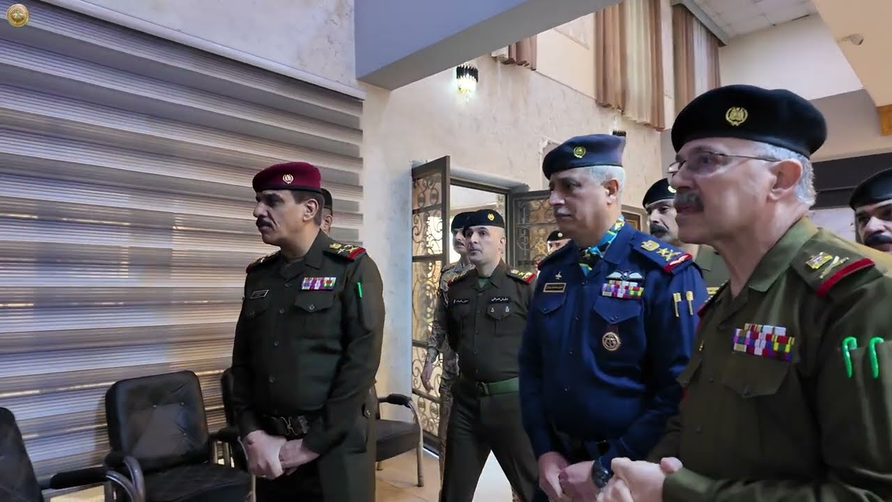 رئيس أركان الجيش يزور كليتي الأركان والقيادة