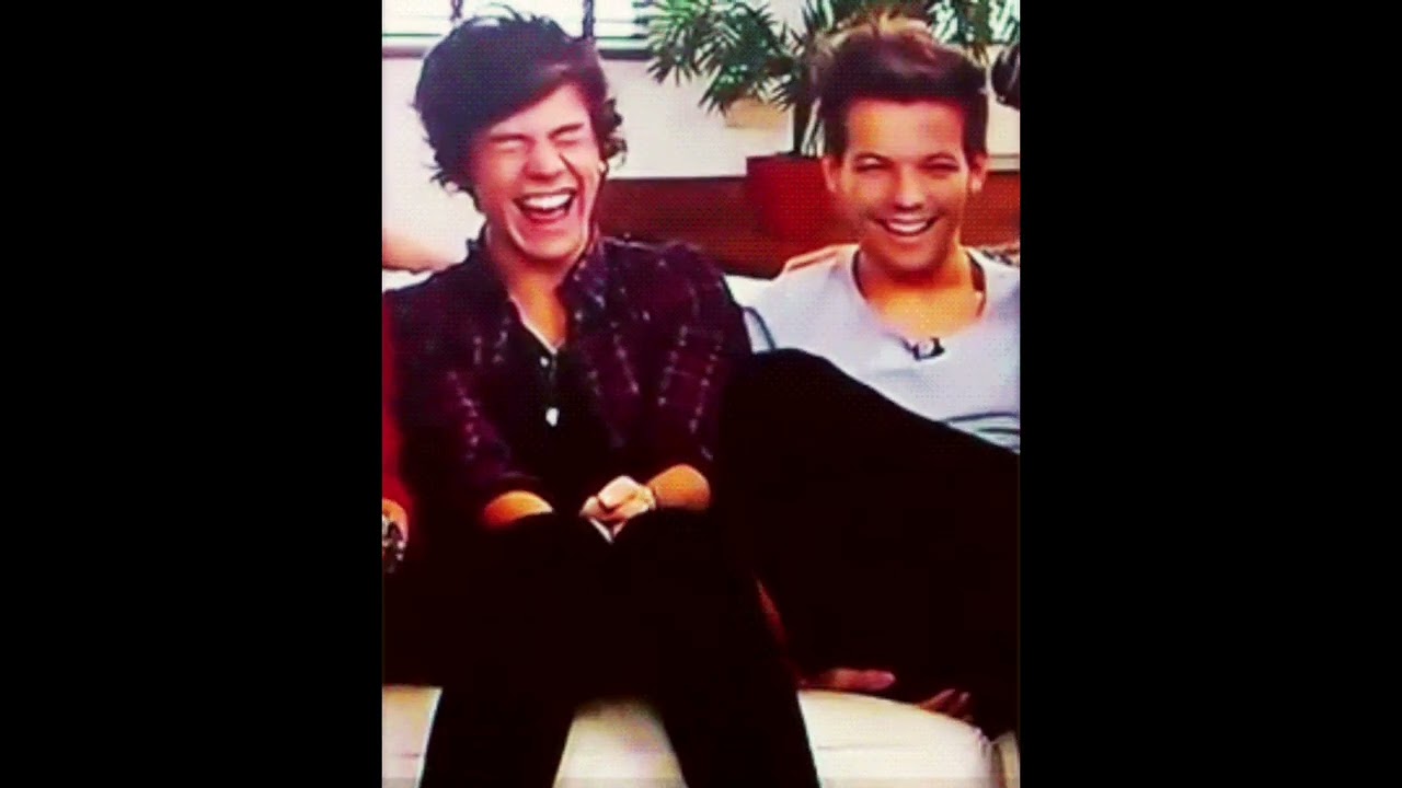 COME SO FAR FROM PRINCESS PARK😩😫😭😭😭 💙💚💙💚 #larry #onedirection #larrystylinson #harry #louis