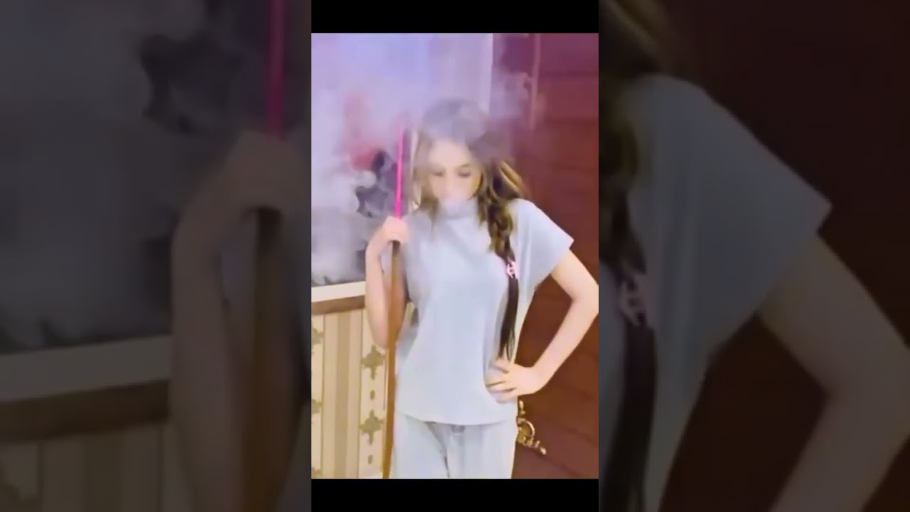 smoking girl sute hukka status trending video #shorts# yt shorts# SS TROLLS