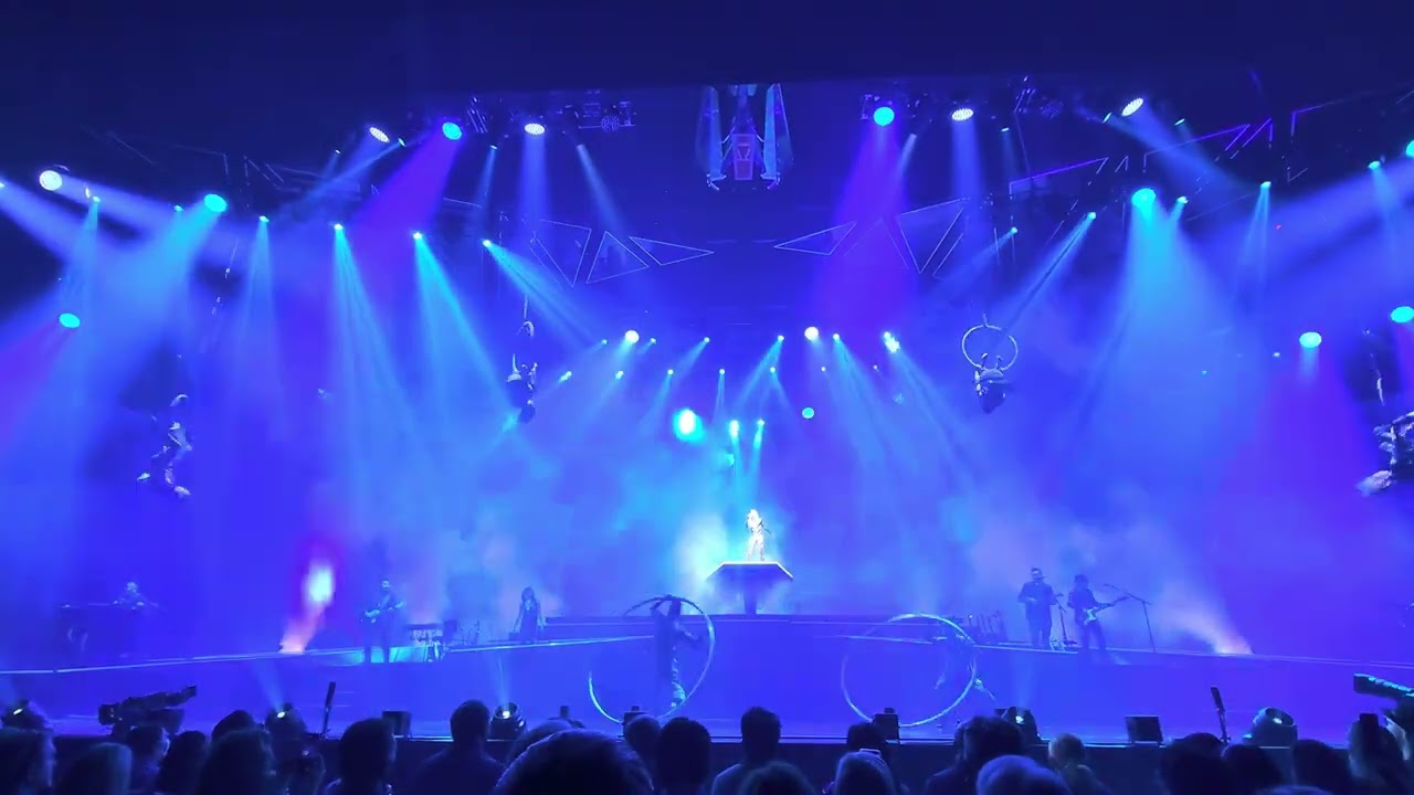 Carrie Underwood - Blown Away (LIVE in Las Vegas 2021)