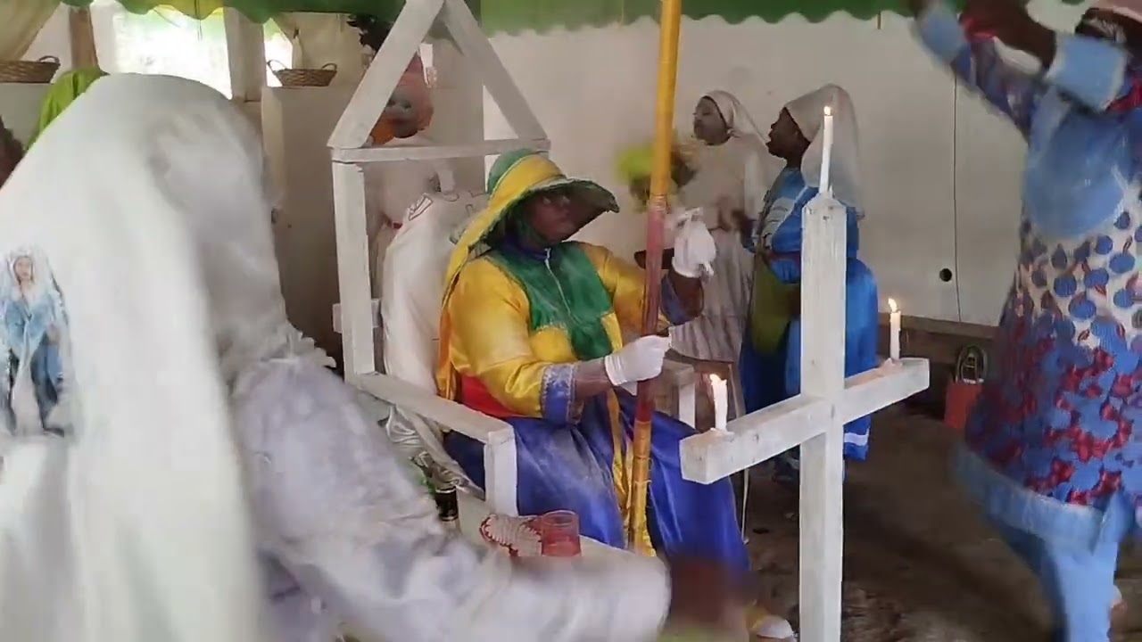 le saint père ekoropolo OKUIZOGHO à silayo endzona morabenda nkoltang le 06/09/2024...
