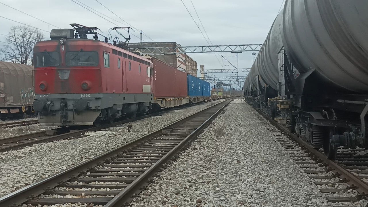 SKG 441-512 ON COSCO CONTAINERS PASSING STATION Aleksinac | 21.02.2026.