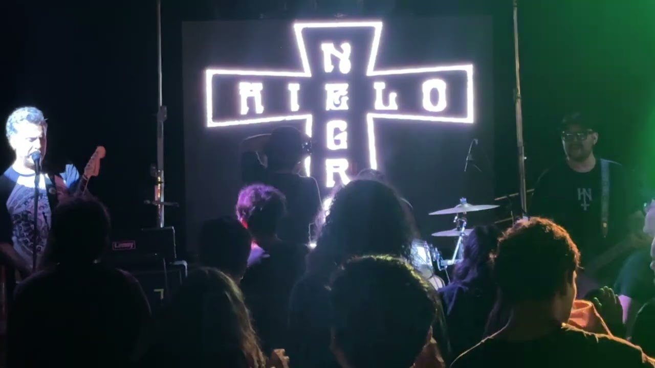 Hielo Negro - Voodoo (en vivo @trincherafestival 2026)