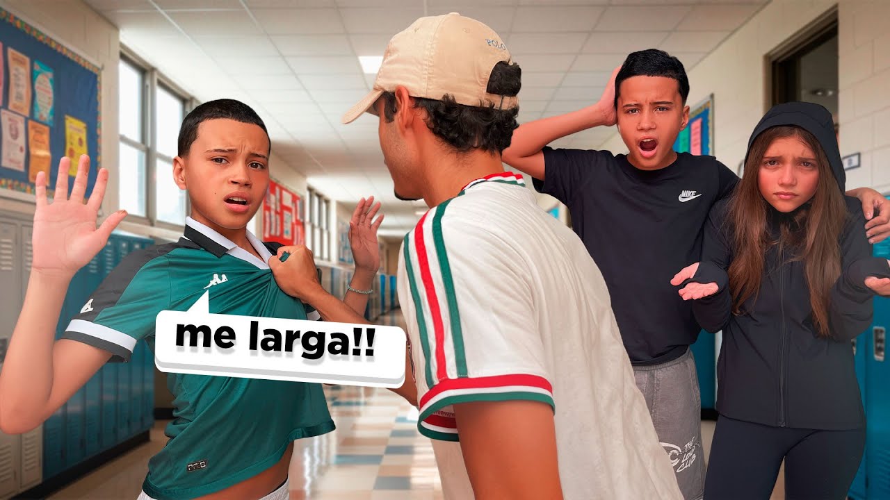 OS GÊMEOS ANTÔNIO E JP BRIGARAM NO PRIMEIRO DIA DE AULA NA ESCOLA 😱 •Antônio e Jp• 