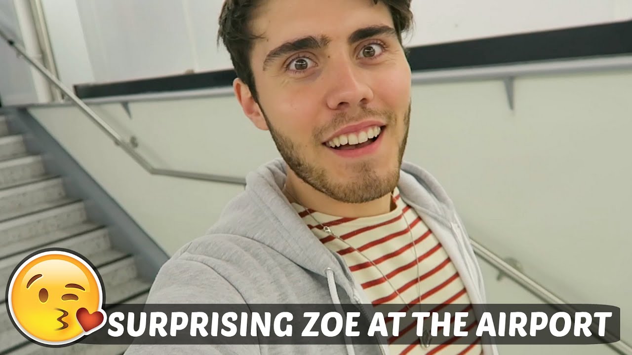 SUPRISING ZOE AT THE AIRPORT