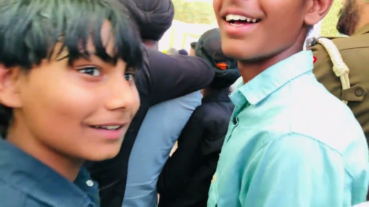 Ajj asi mahal kalan _nu dahkn ga