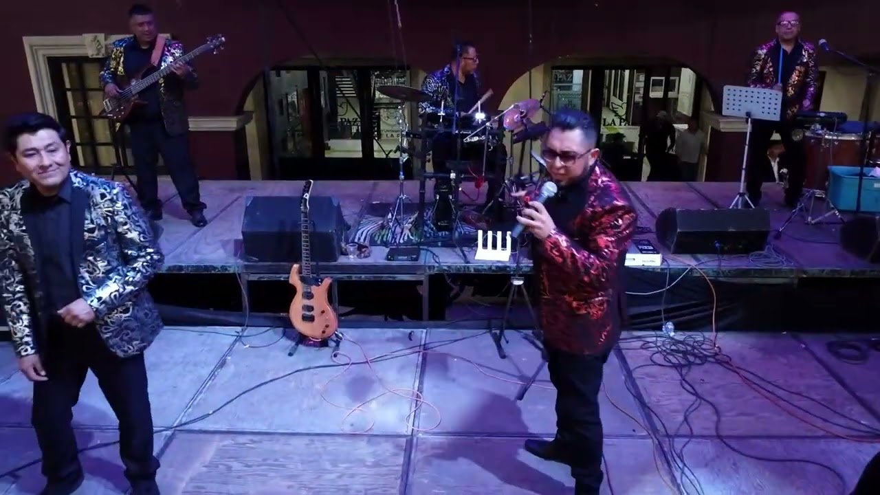 Otro ocupa mi lugar y vete con el cover D-amantes
