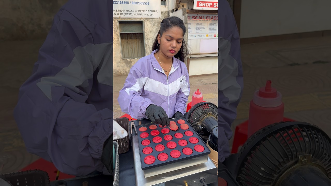 Mumbai Girl Selling Red Velvet Chocolate Pancakes | Indian Street Food | #short #shortvideo #shorts