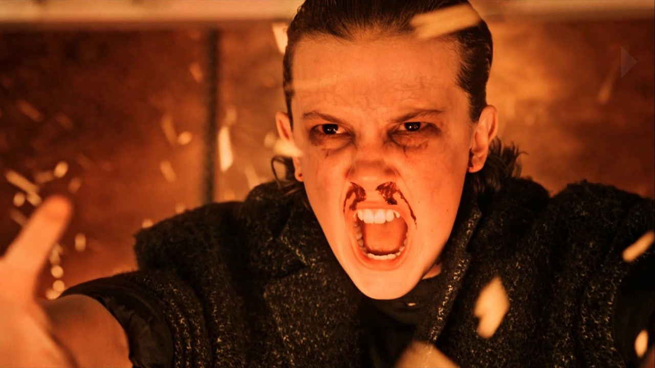 How did she close such a big gate? - Stranger Things