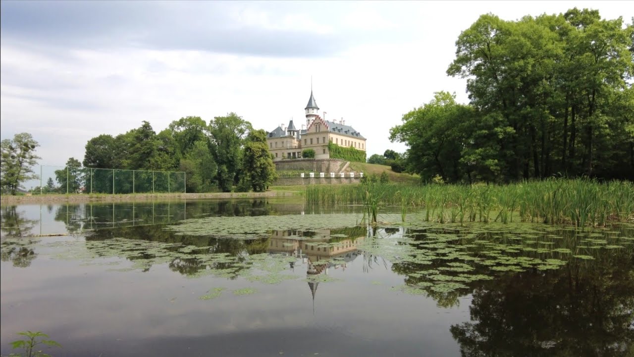 Letní tip na výlet - Raduň - Zámek Raduň, Čertův kámen, Oranžérie