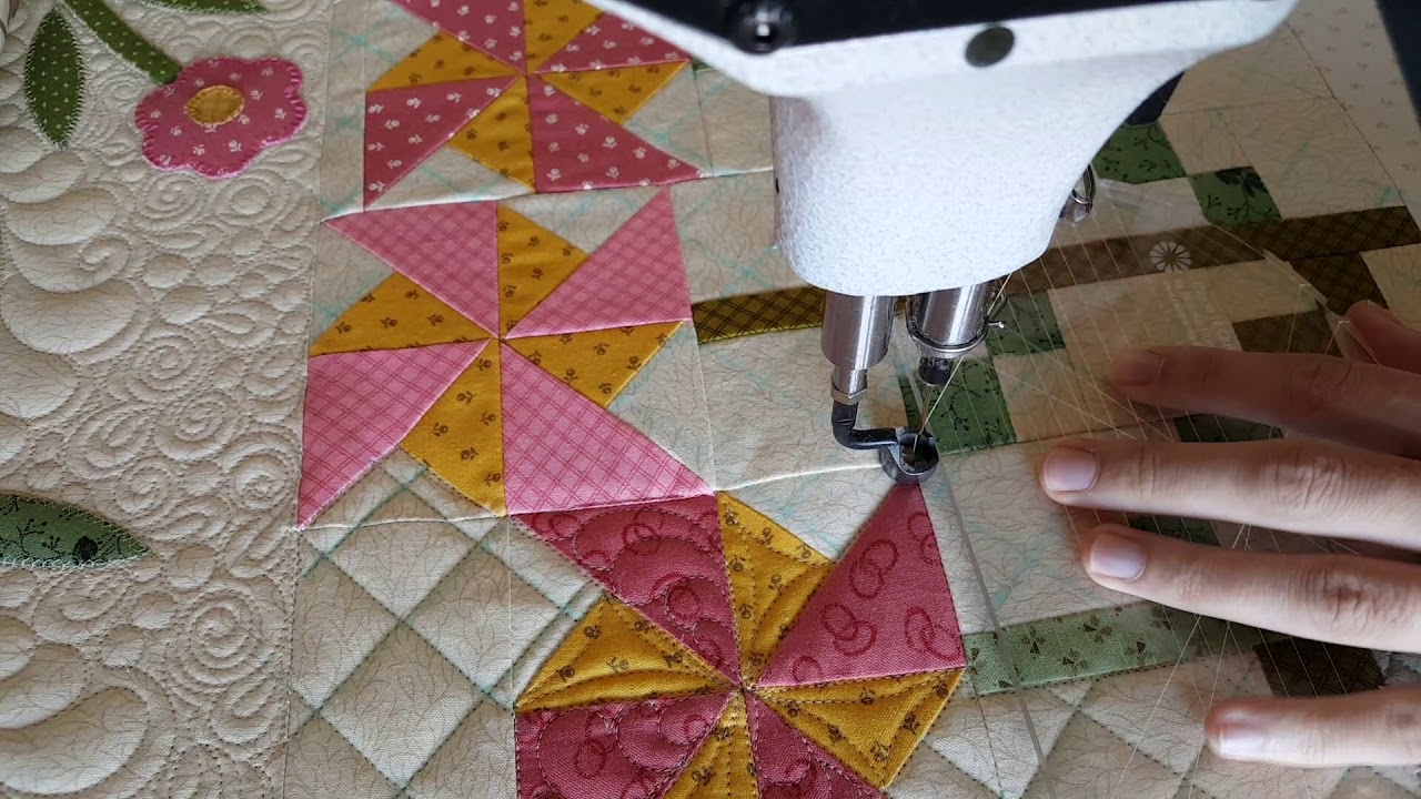 Cross-Hatching Machine Quilting by Natalia Bonner