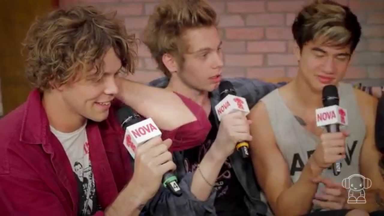 A quickie with 5 Seconds of Summer