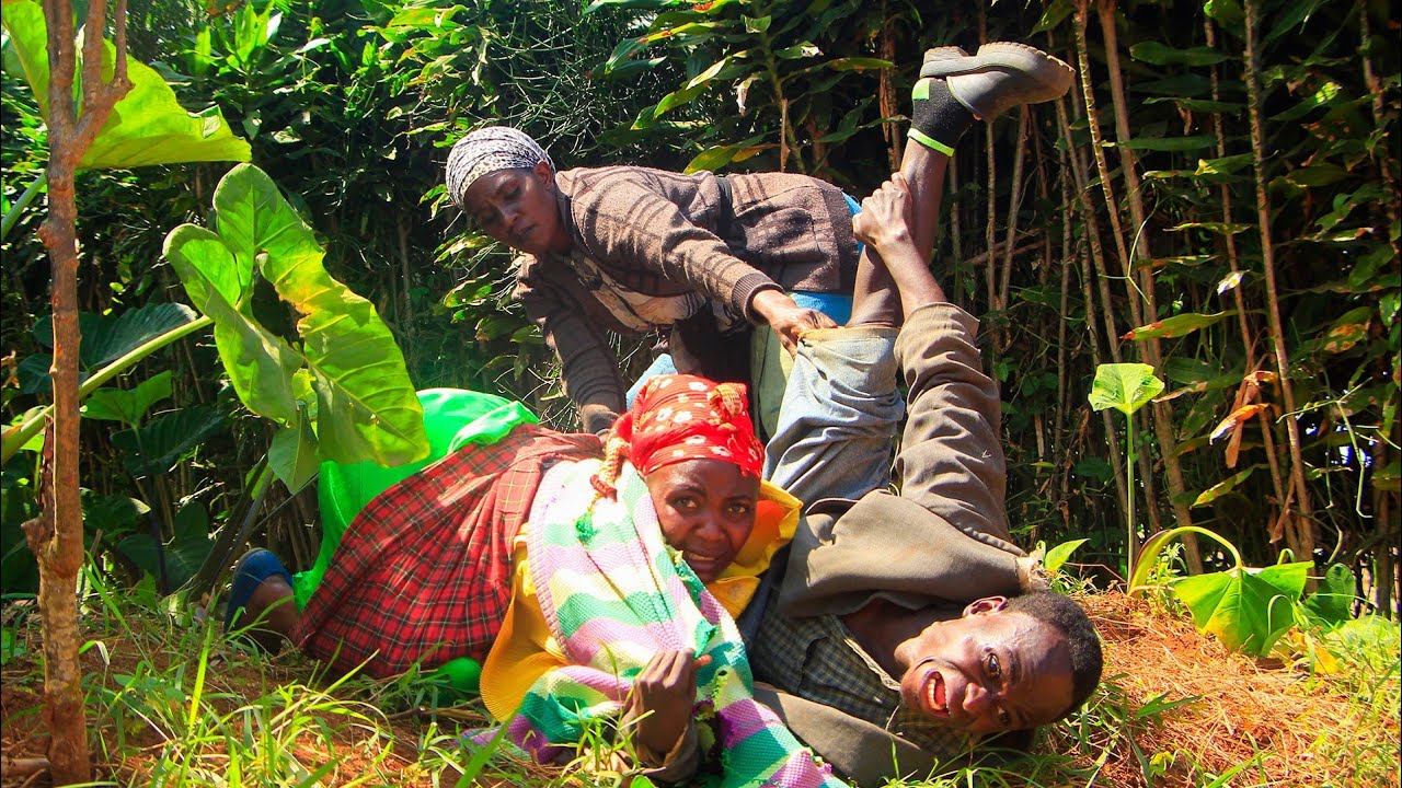 DANIZZO COMEDY:TEREZA NA DANIZZO BARONGEYE BARAFASHWE  BARI GUSAMBANIRA MUMATEKE YA MUKECURU NANONE
