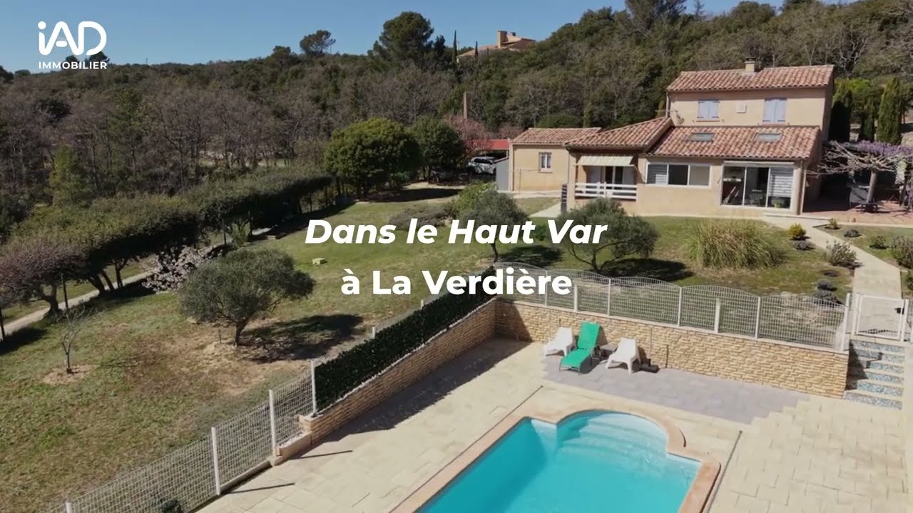 Maison avec vue imprenable &agrave; La Verdi&egrave;re (83560) &ndash; Piscine &ndash; 3 000 m&sup2; de terrain.
