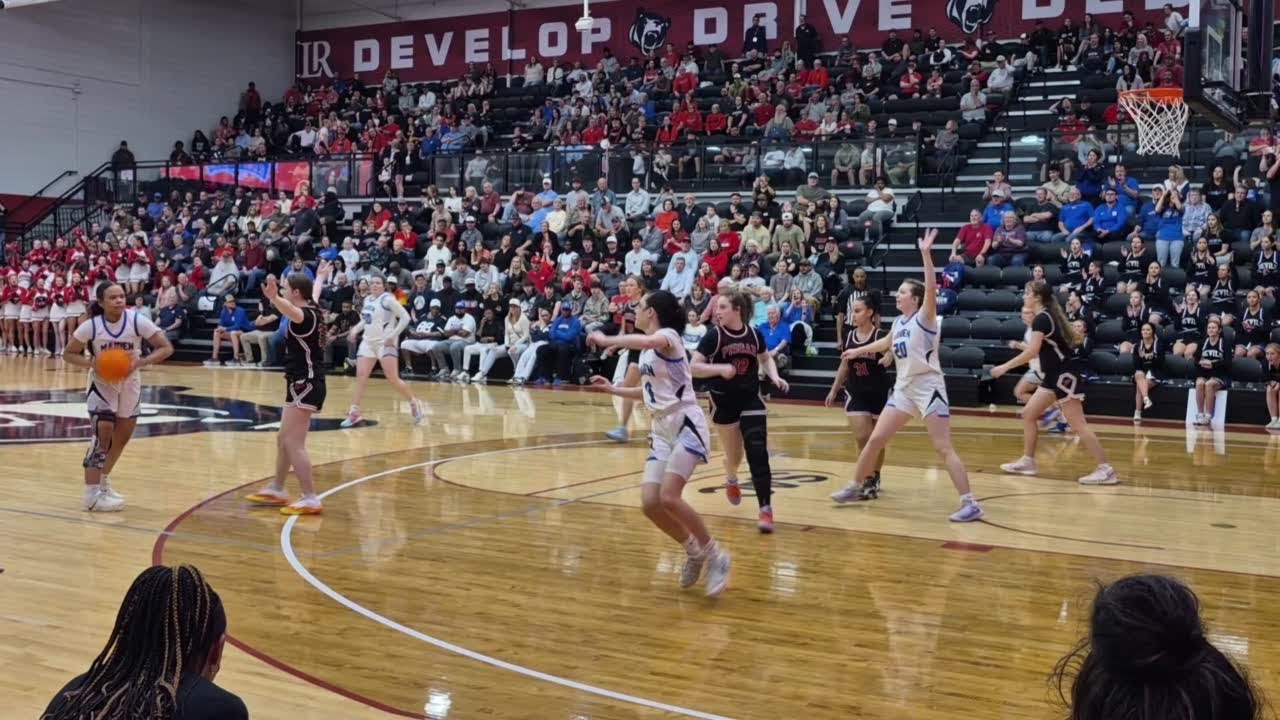 Watch now: Maiden girl's win the 4A West Region basketball championship