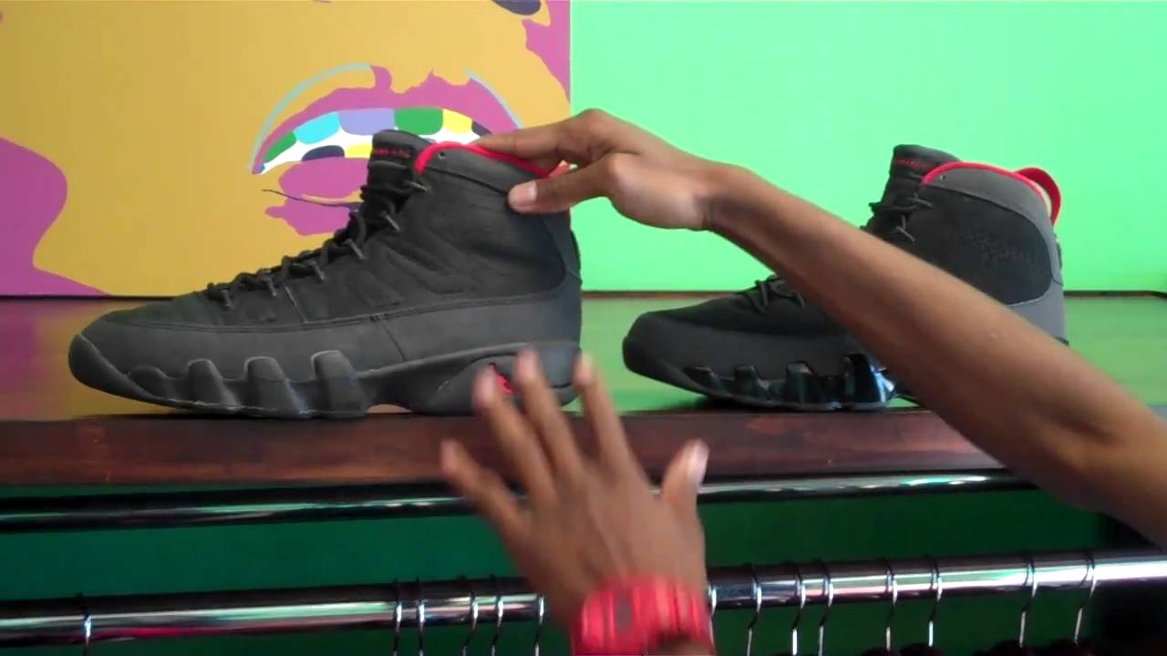 Air Jordan 9 Charcoal 1993 vs 2010 Comparison by Sneaker Dave