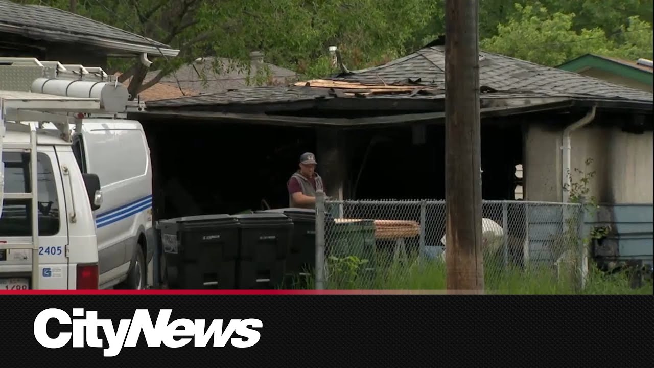 Edmonton firefighters douse garage fire at vacant Woodcroft home