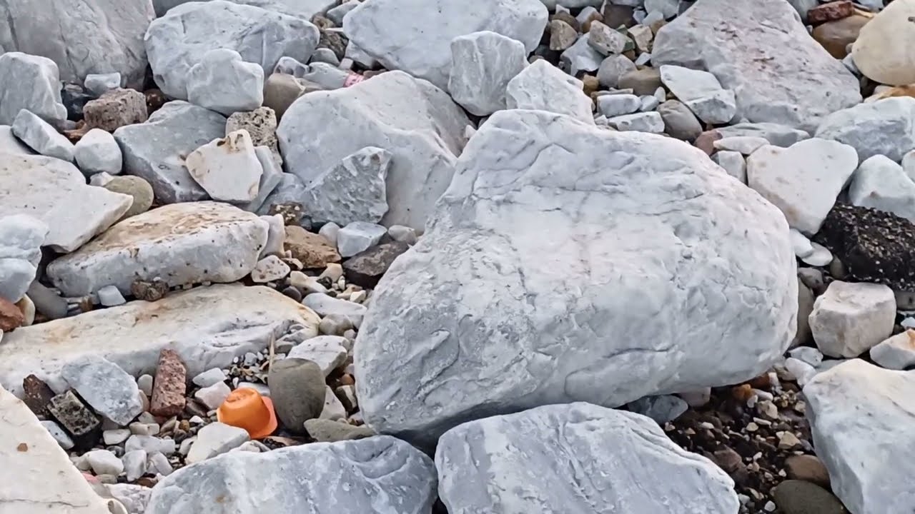    LOCURILE UNDE SE EXTAG CELEBRELE PLACI DE  MARMURĂ. Orașul Cararra superb loc !!! 👍👍👍👍❤️❤️