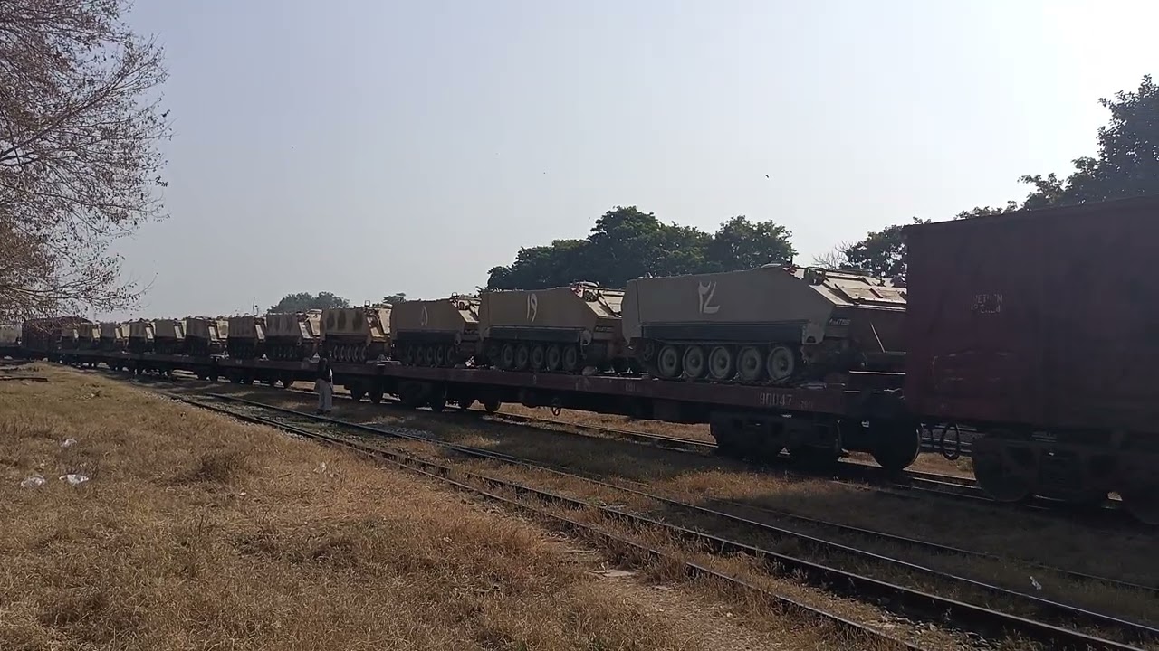 Powerful equipment of Pakistan army Train leaving from Rawalpindi|Love for Pakistan Army 
