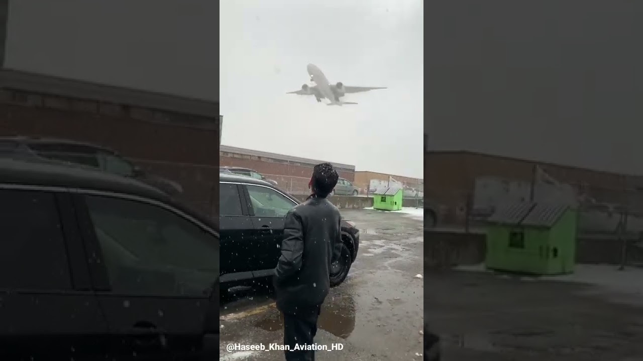 Enjoying PIA Boeing 777 Landing At Toronto Pearson #shorts #PK781