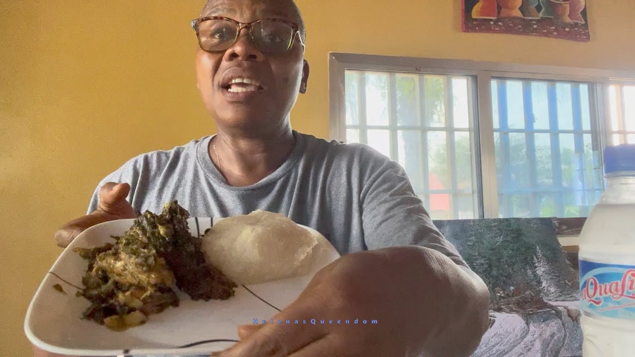 QUEENDOM COOKS:PREPARING GARI WITH LEFTOVER POTATO GREENS | LIBERIA 2022 | HelenasQueendom