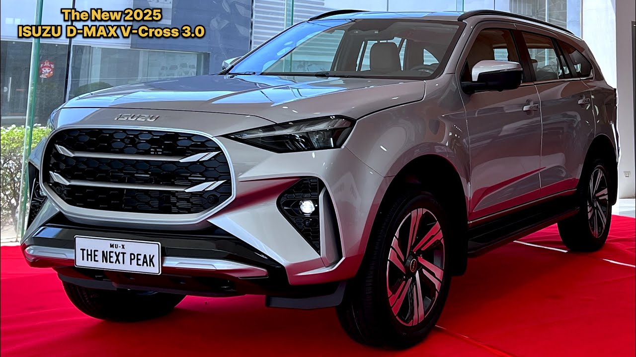 New Arrival 2025! ISUZU Mu-X 4WD - The Best SUV Exterior and Interior Details