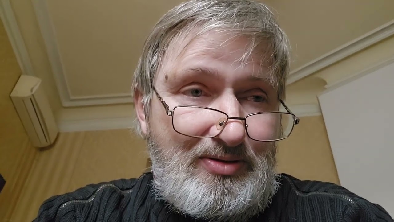 Харьков.  НИКОГДА НЕ ОТЧАЕВАЙТЕСЬ И ИЗУЧЕНИЕ ЖИЗНИ - ЭТО НАУКА , МЫ ВСЕ...