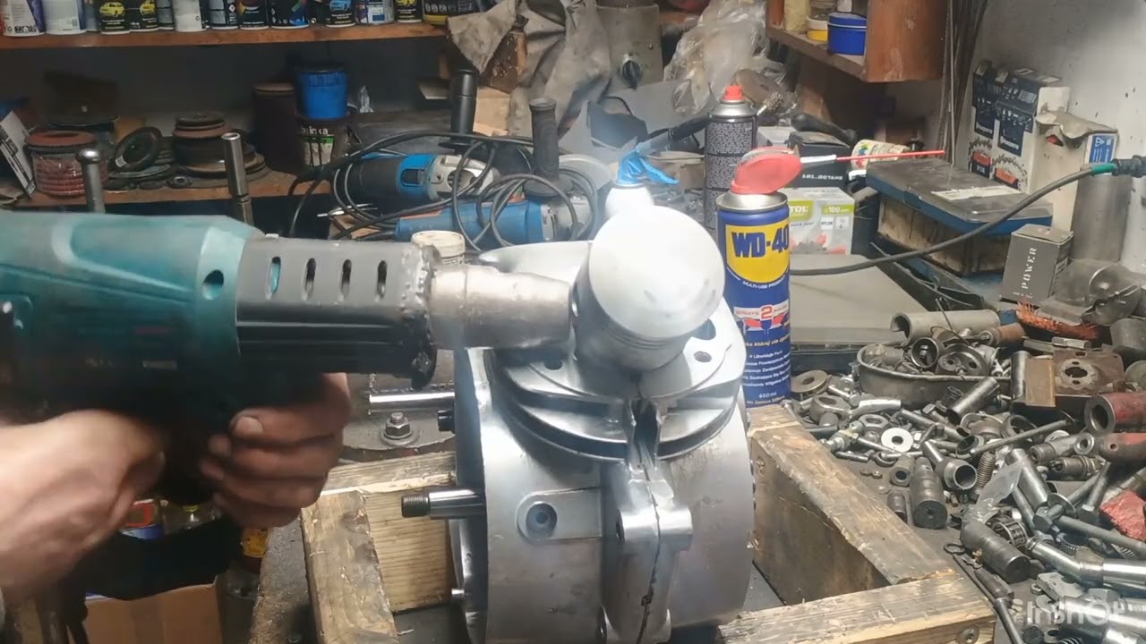 ČZ150 C  motor g.o.-2.