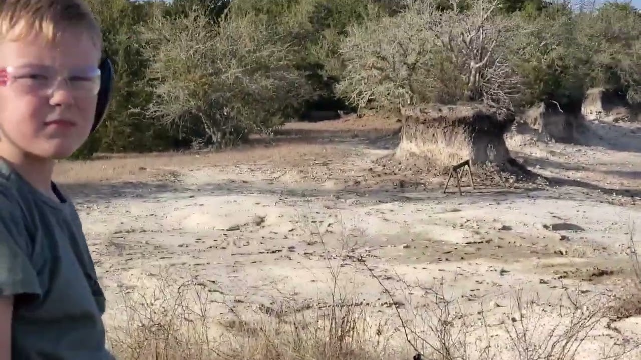 Remington model 700 BDL 243 Win shooting with Grandpa's deer rifle @HenryandRusty