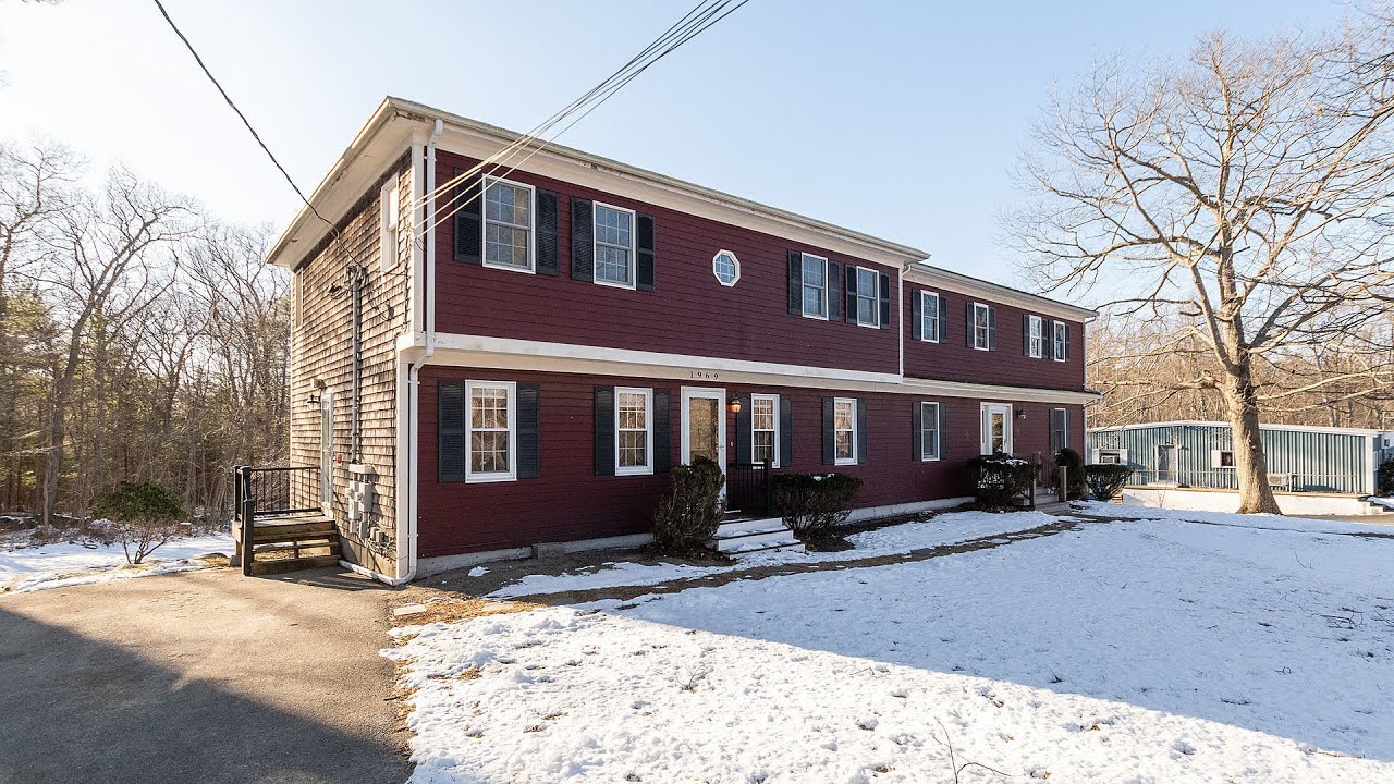 1969 County Street, Taunton, MA 02718
