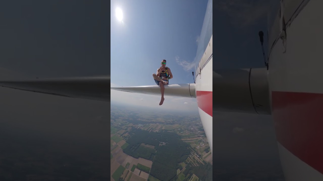 Adventurous Skydiver Sits on Plane’s Wing Before Jumping Off