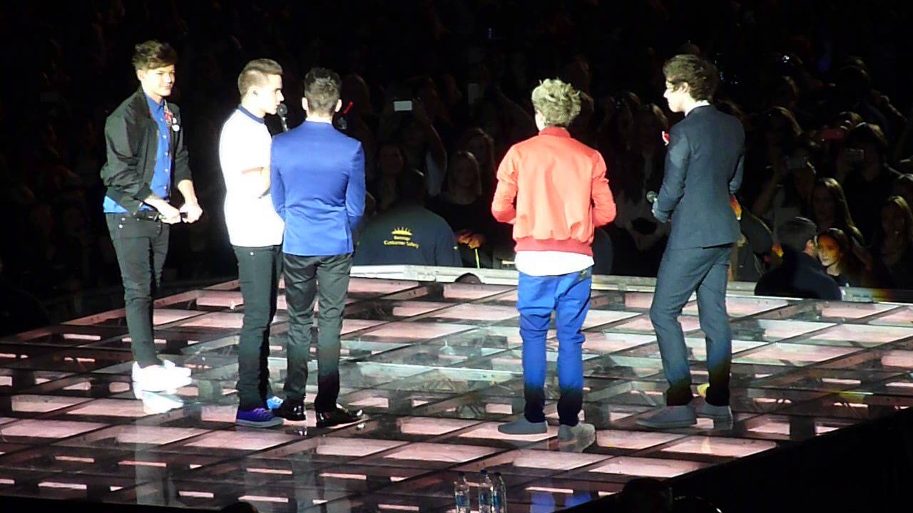One Direction - Twitter Questions - Take Me Home Tour - London o2 23/02/13 Matinee