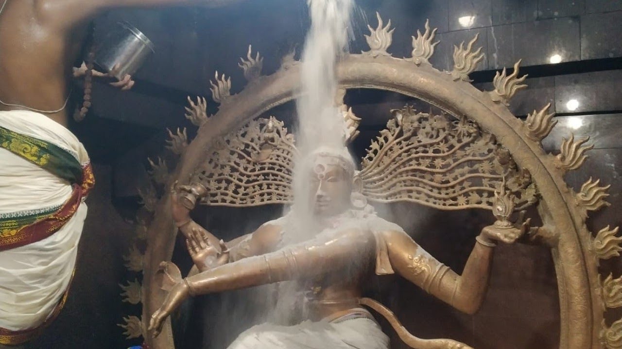 நடராஜர் அபிஷேகம் காண கிடைக்காத அபிஷேகம்