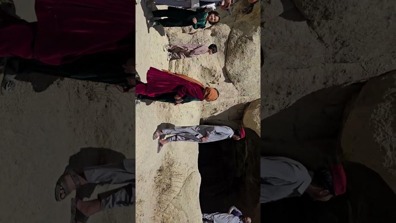 فلم از منطقه پیش غار نیقله زیبا ولسوالی قرباغ ولایت غزنی 
