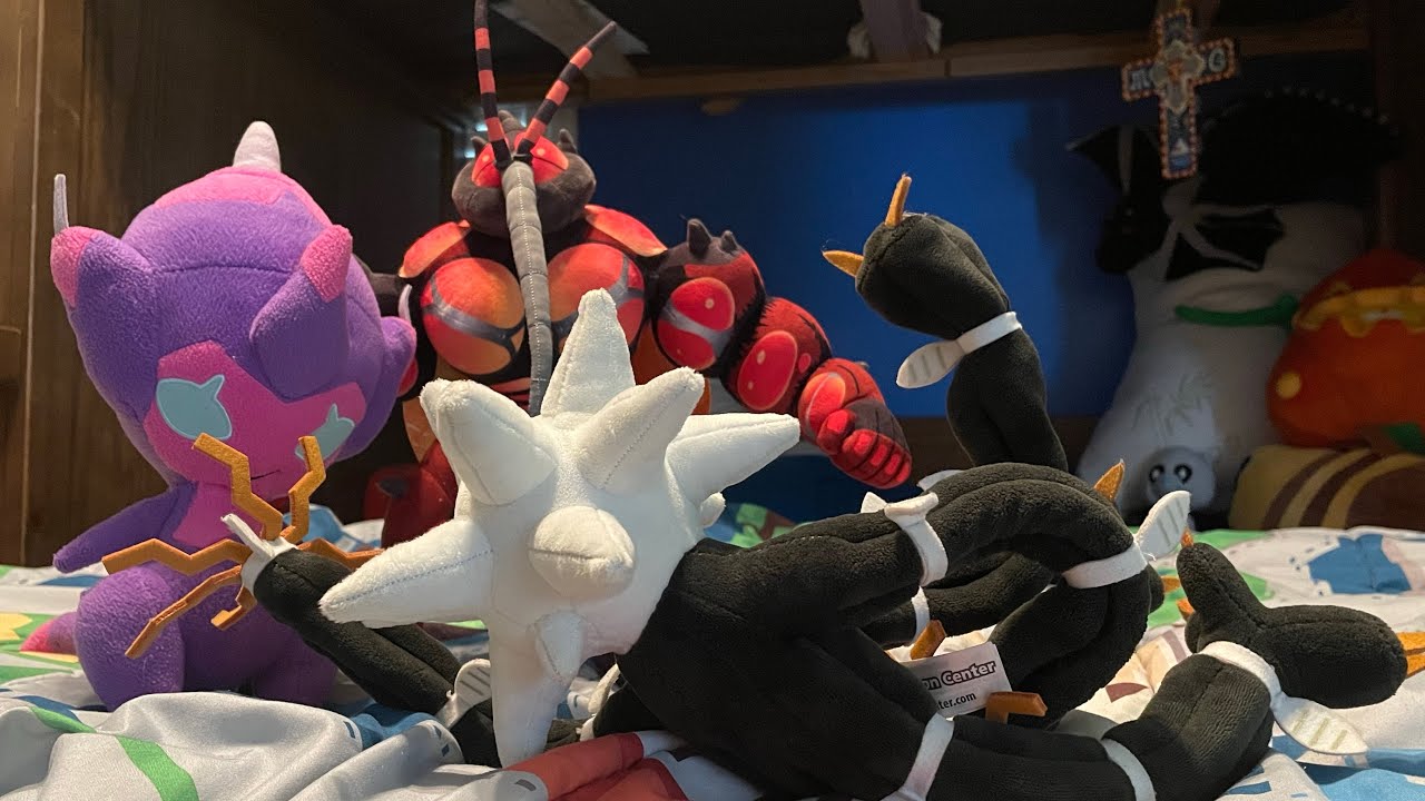 Xurkitree&rsquo;s broken back. Ultra Beast Pok&eacute;mon plush