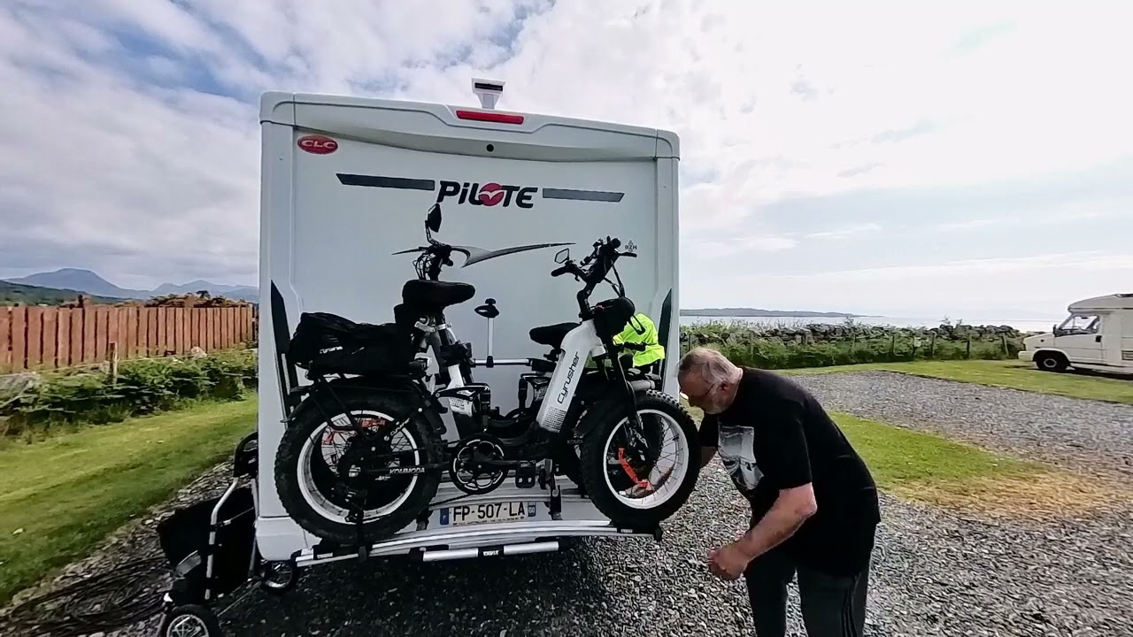 (14) Pourquoi un vélo VAE Fat Bike Kommoda Cyrusher ?