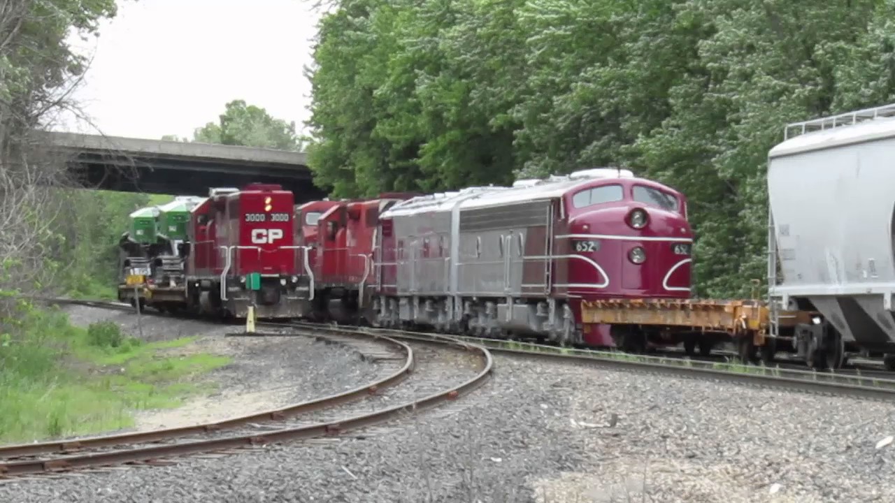 Canadian Pacific No. 475 w/
