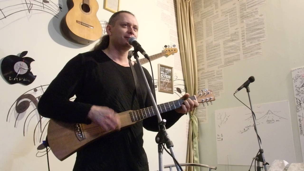 Михаил Елизаров. 