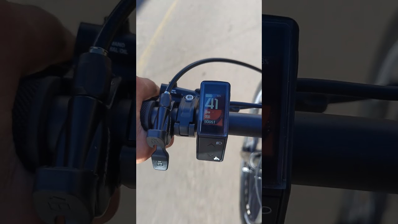 Oggi 8.2 liberada at&eacute; 45km/h. #shortsfeed #youtubeshorts #oggi82 #ebike #oggi
